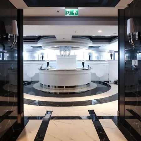 Hanza Tower White 24 Spa & Pool Appartement *