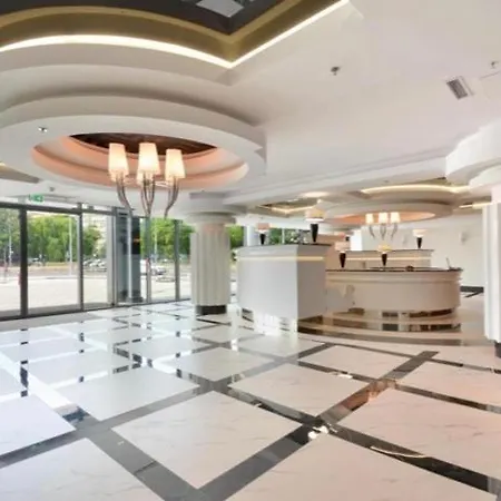 Hanza Tower White 24 Spa & Pool * Szczecin